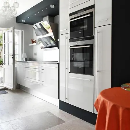 Au Centre Du Village Apartamento